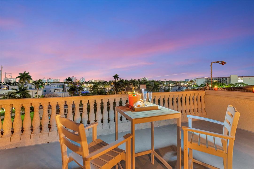 1100 Sq Ft Roof Top Terrace served by elevator