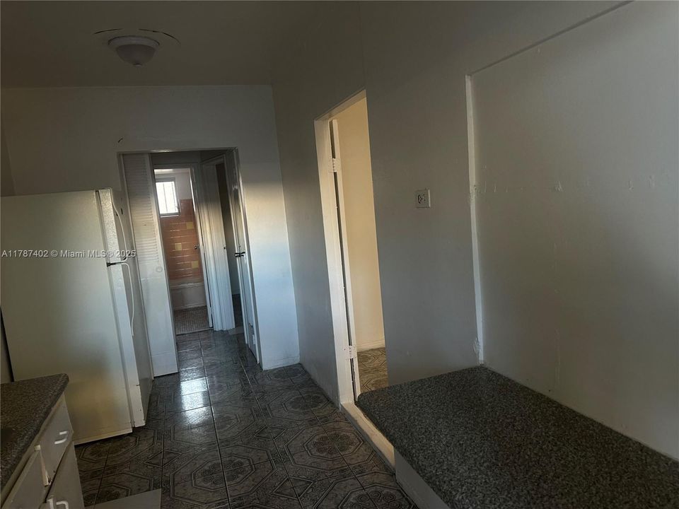 Recently Rented: $1,500 (1 beds, 1 baths, 551 Square Feet)