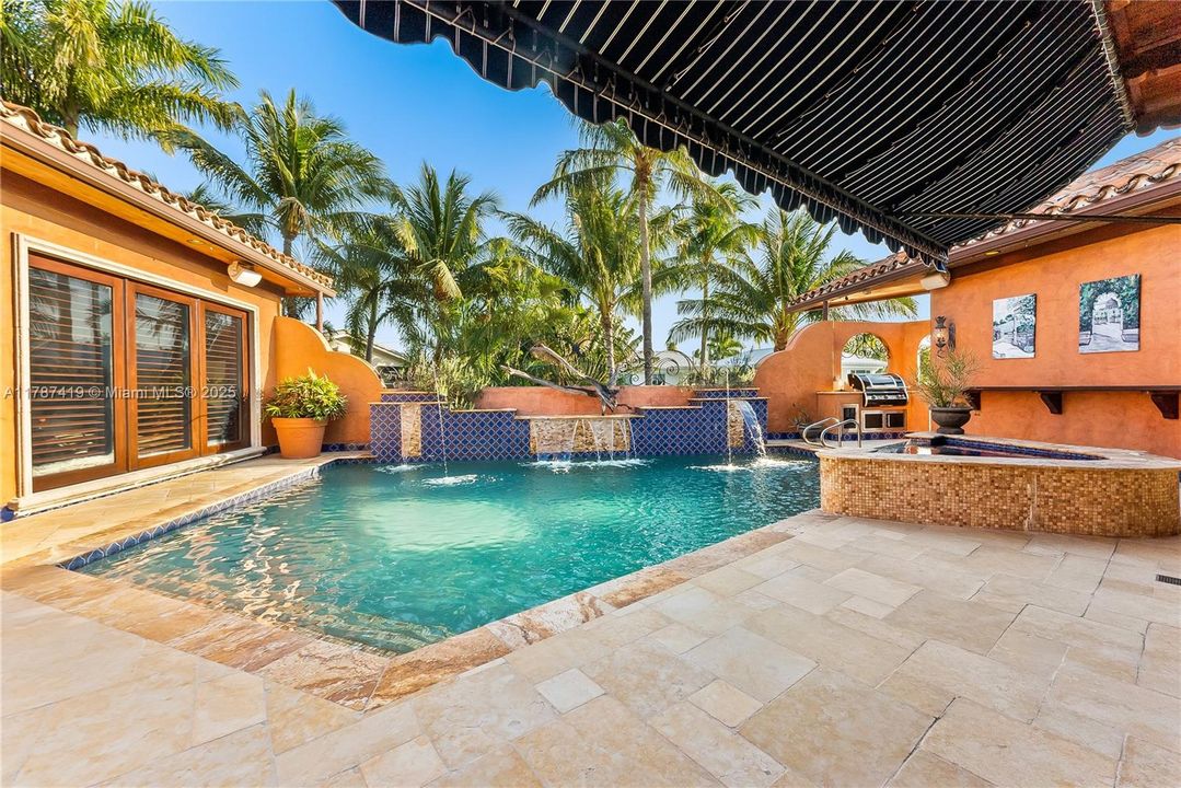 For Sale: $7,000,000 (5 beds, 5 baths, 5845 Square Feet)