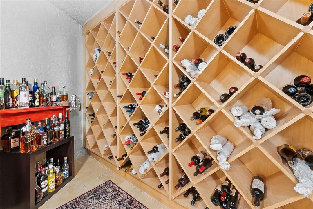 For Sale: $7,000,000 (5 beds, 5 baths, 5845 Square Feet)