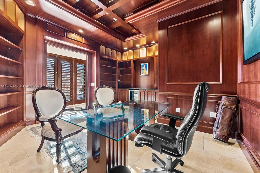 For Sale: $7,000,000 (5 beds, 5 baths, 5845 Square Feet)