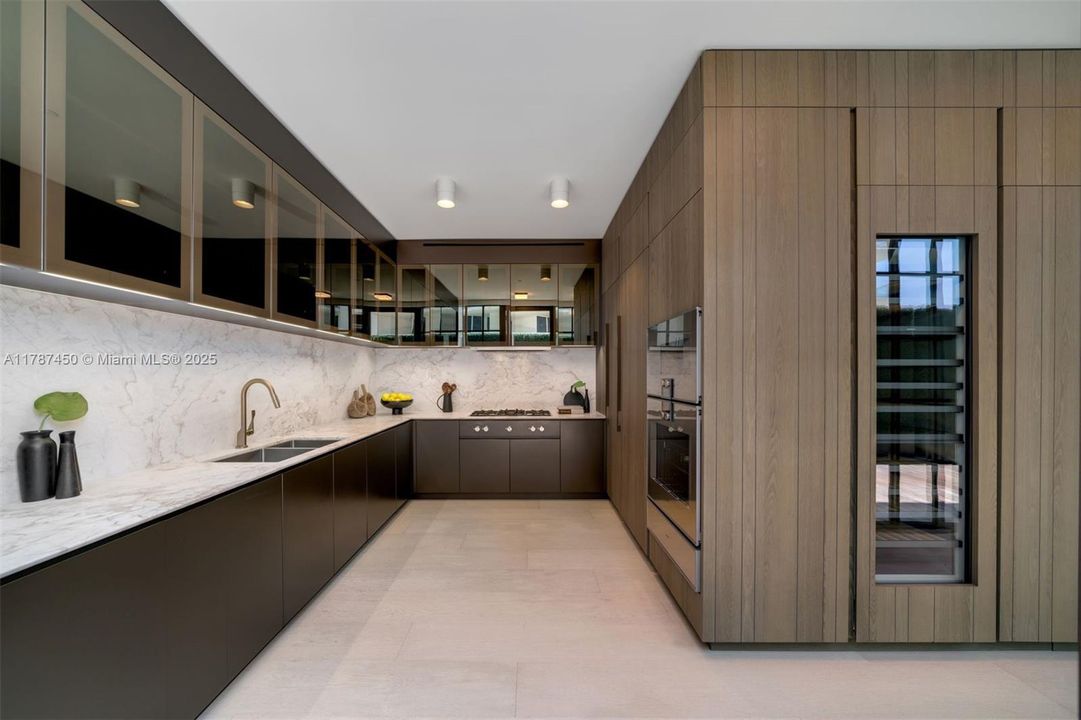 En Venta: $12,900,000 (3 camas, 3 baños, 3136 Pies cuadrados)