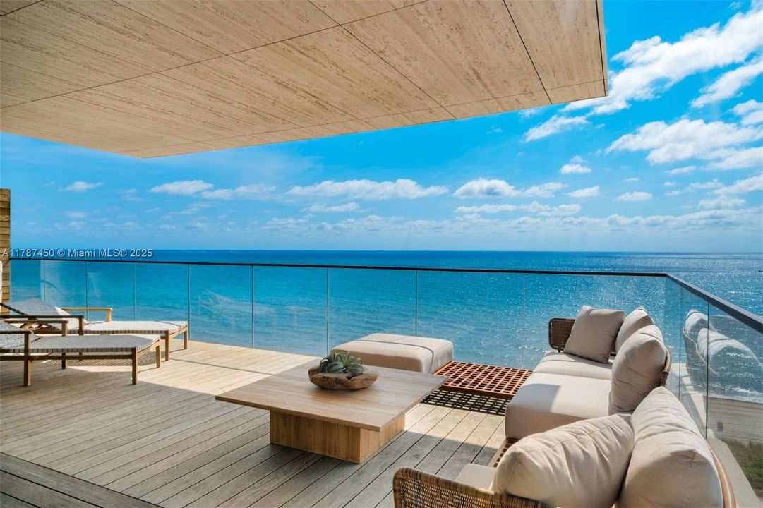 En Venta: $12,900,000 (3 camas, 3 baños, 3136 Pies cuadrados)
