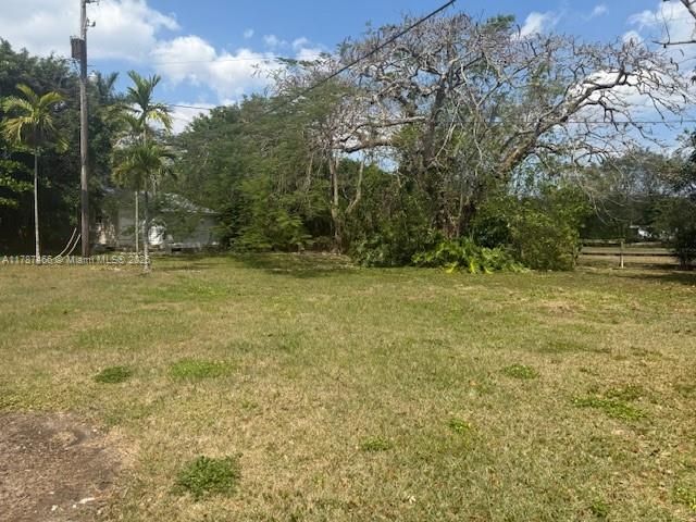 Recently Sold: $1,390,000 (4 beds, 3 baths, 2552 Square Feet)