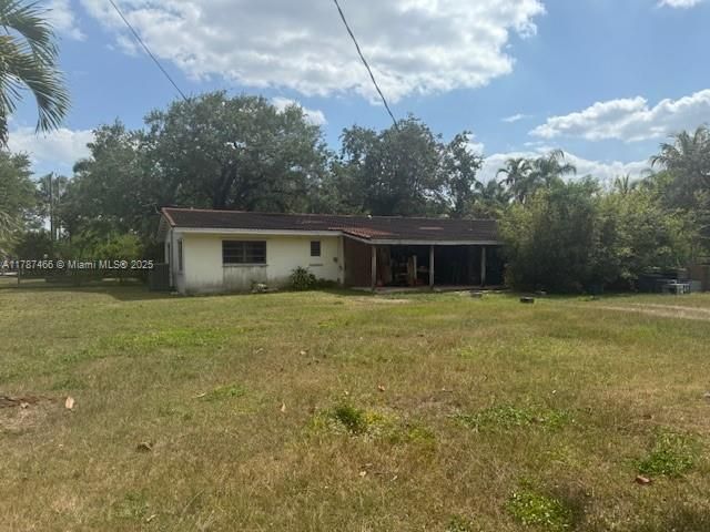 Recently Sold: $1,390,000 (4 beds, 3 baths, 2552 Square Feet)