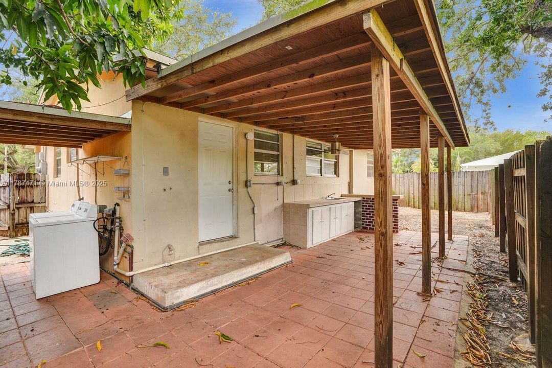 Patio and Laundry Area
