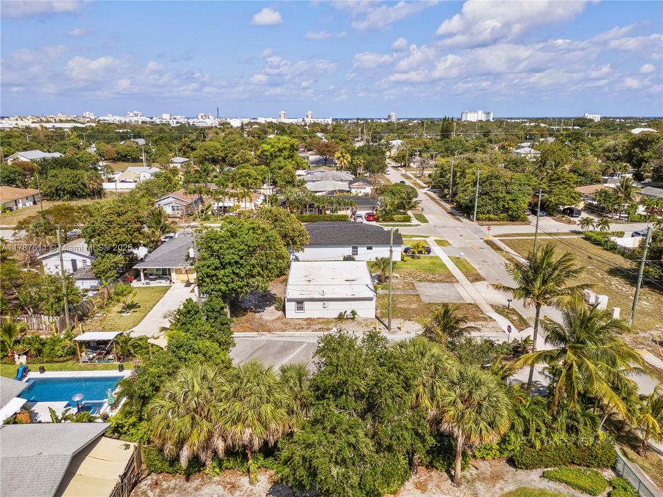 На продажу: $650,000 (0 спален, 0 ванн, 1550 Квадратных фут)