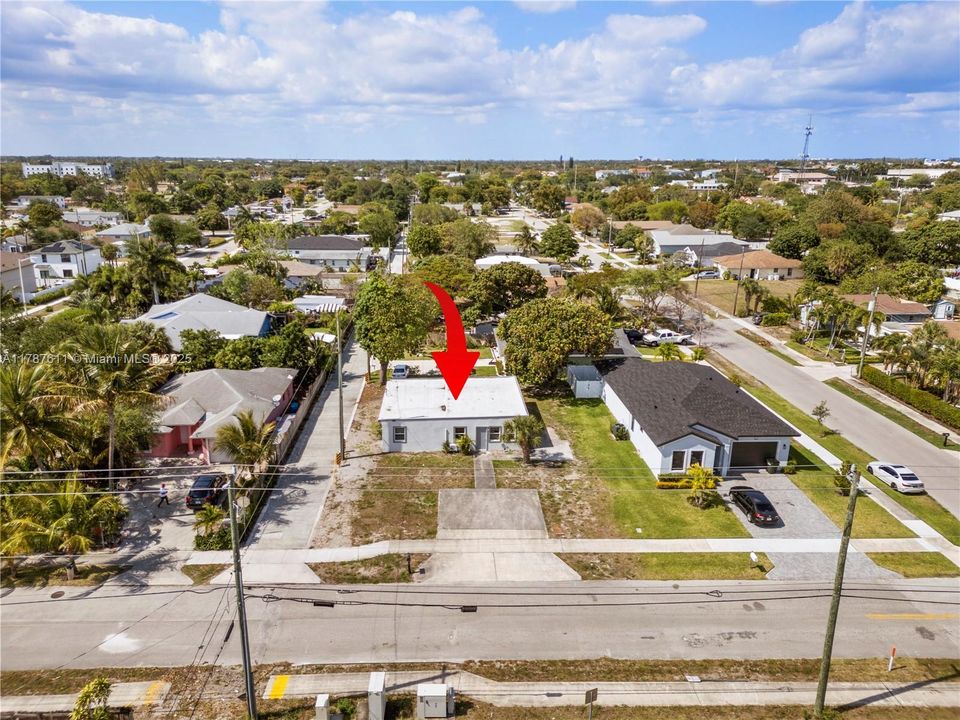 На продажу: $650,000 (0 спален, 0 ванн, 1550 Квадратных фут)