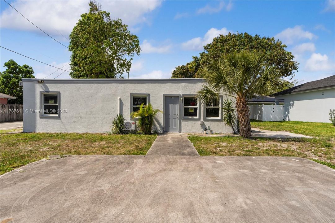 На продажу: $650,000 (0 спален, 0 ванн, 1550 Квадратных фут)