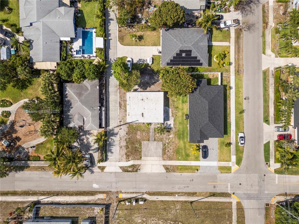 На продажу: $650,000 (0 спален, 0 ванн, 1550 Квадратных фут)