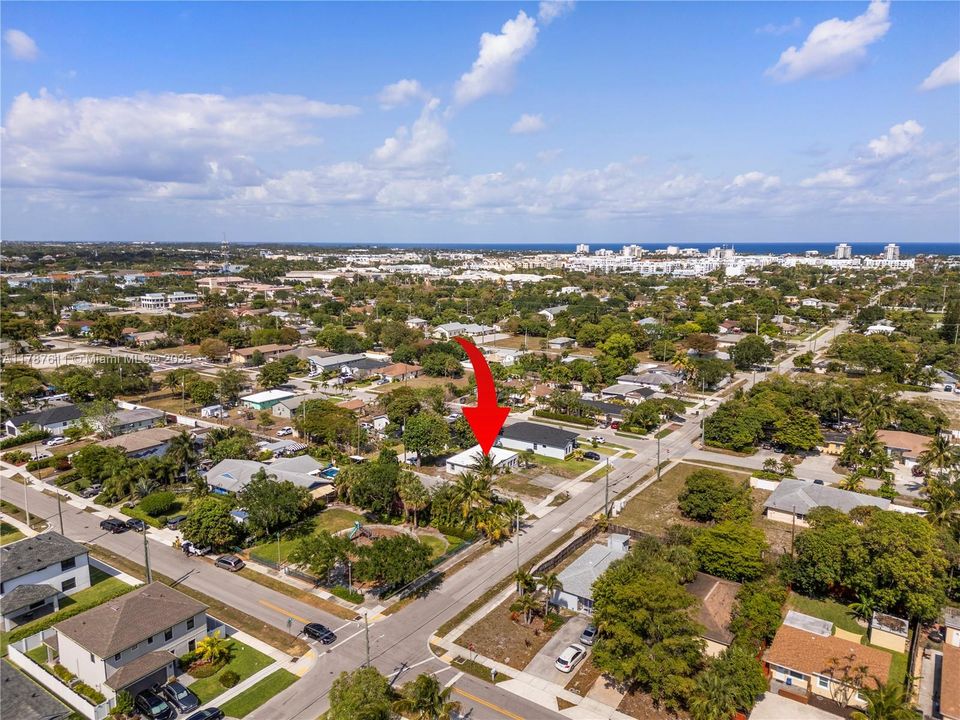 На продажу: $650,000 (0 спален, 0 ванн, 1550 Квадратных фут)