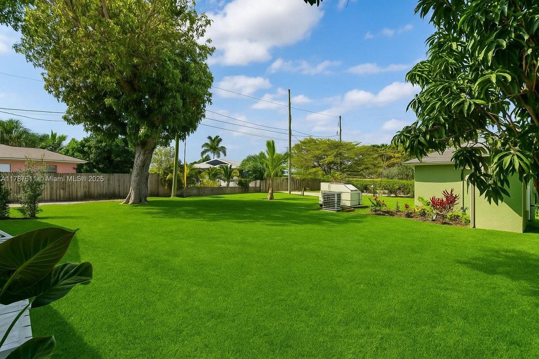 На продажу: $650,000 (0 спален, 0 ванн, 1550 Квадратных фут)