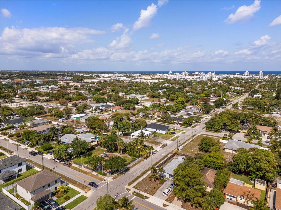 На продажу: $650,000 (0 спален, 0 ванн, 1550 Квадратных фут)