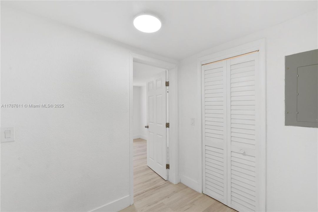 На продажу: $650,000 (0 спален, 0 ванн, 1550 Квадратных фут)