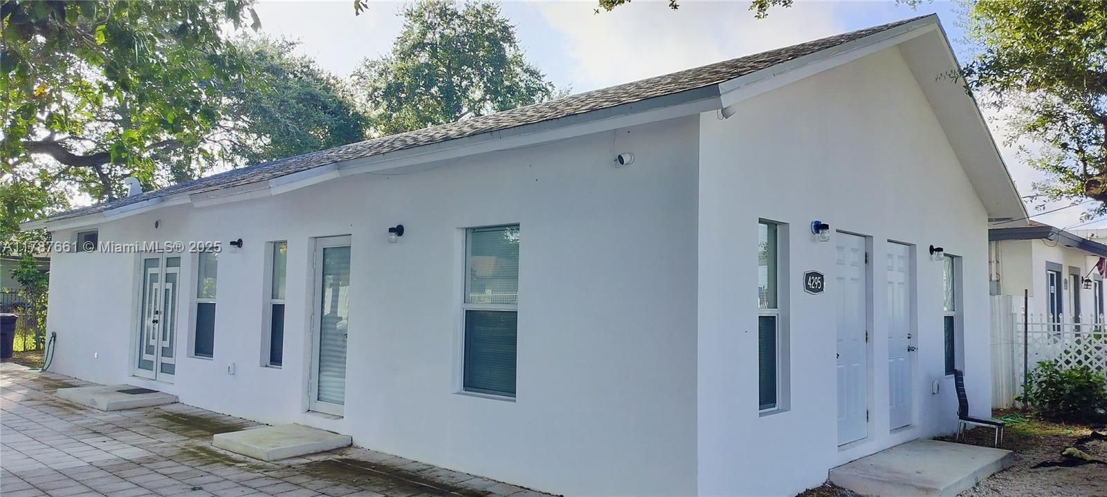 For Sale: $612,999 (4 beds, 3 baths, 1225 Square Feet)