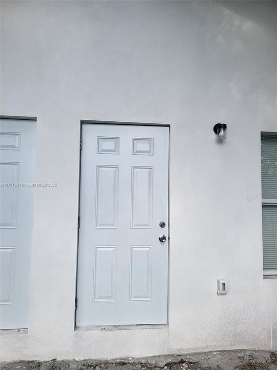 For Sale: $612,999 (4 beds, 3 baths, 1225 Square Feet)