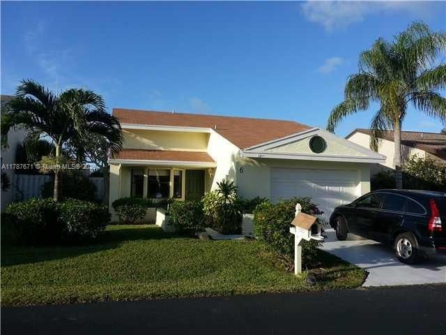 Recently Sold: $365,000 (2 beds, 2 baths, 1230 Square Feet)