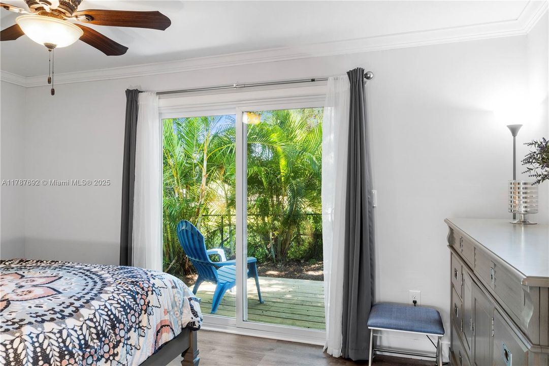 Recently Sold: $775,000 (4 beds, 3 baths, 3073 Square Feet)