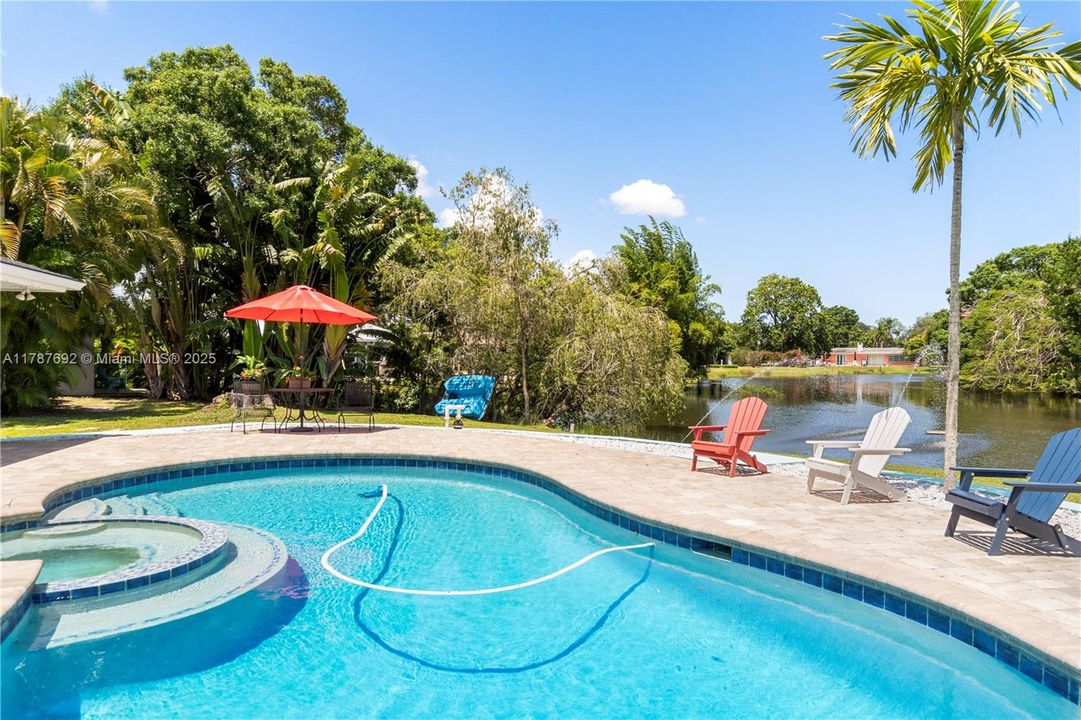 Recently Sold: $775,000 (4 beds, 3 baths, 3073 Square Feet)