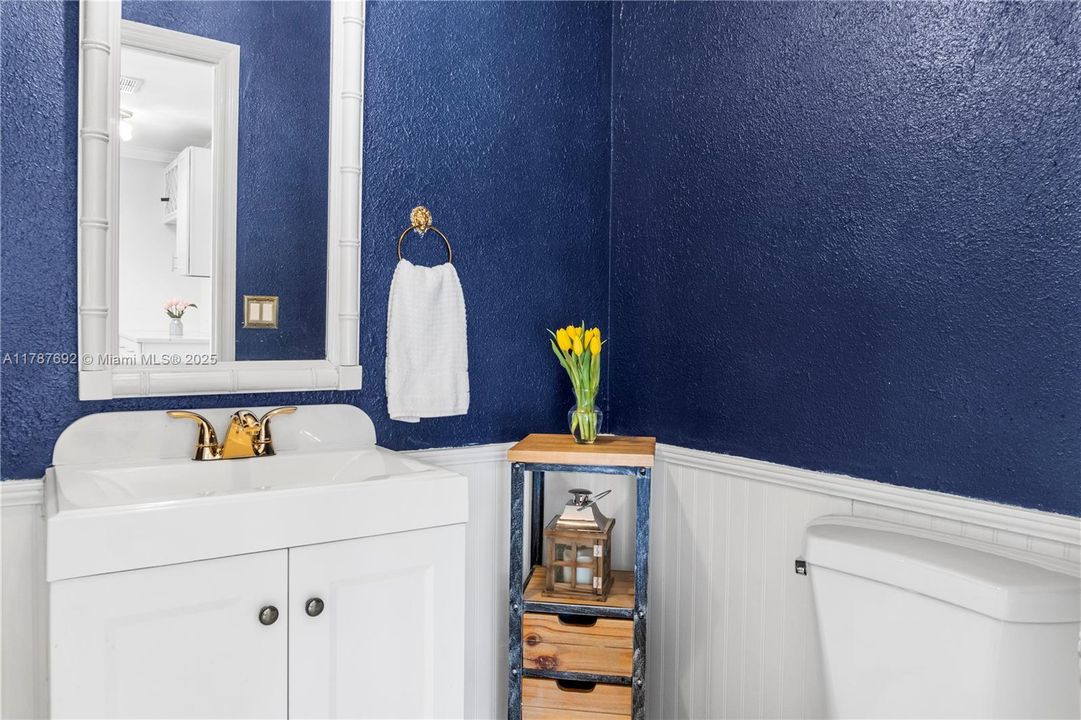 Recently Sold: $775,000 (4 beds, 3 baths, 3073 Square Feet)