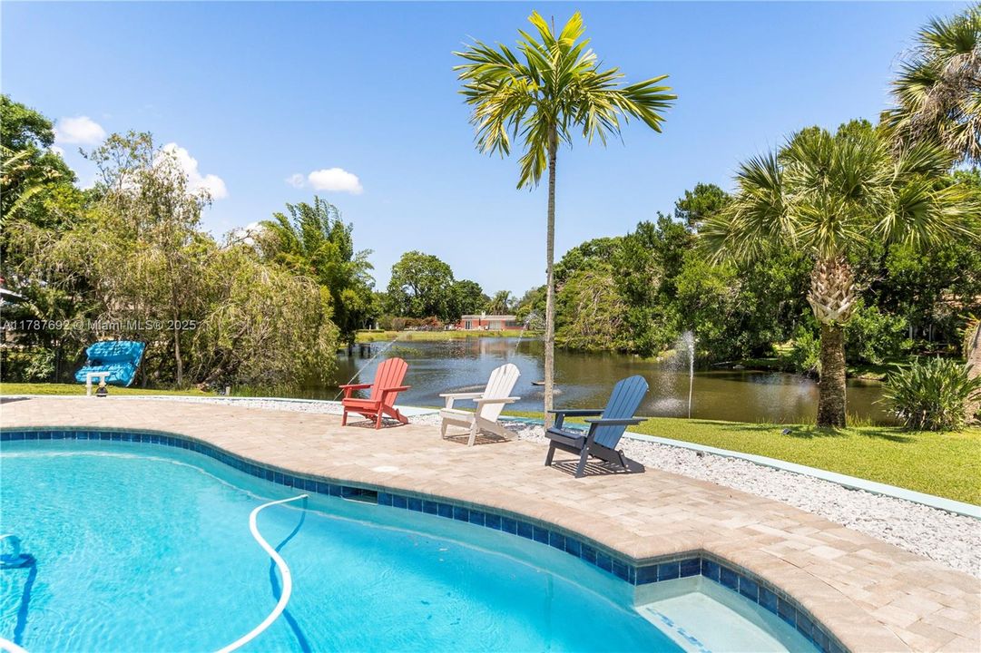 Recently Sold: $775,000 (4 beds, 3 baths, 3073 Square Feet)