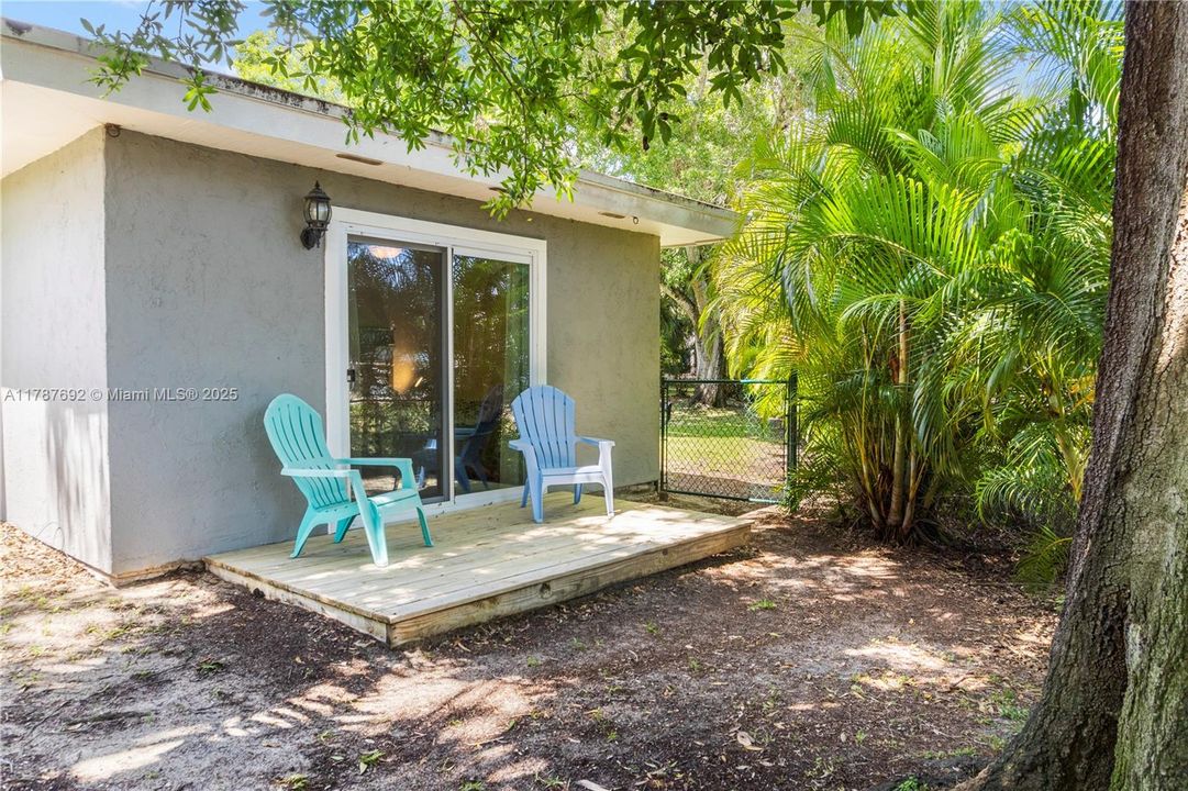 Recently Sold: $775,000 (4 beds, 3 baths, 3073 Square Feet)