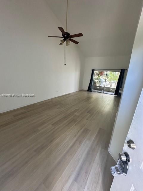 Recently Rented: $2,100 (2 beds, 2 baths, 1096 Square Feet)