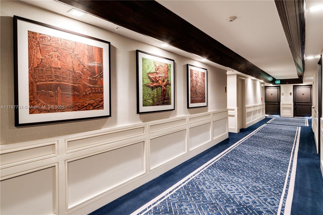 Недавно продано: $1,699,000 (2 спален, 2 ванн, 1587 Квадратных фут)