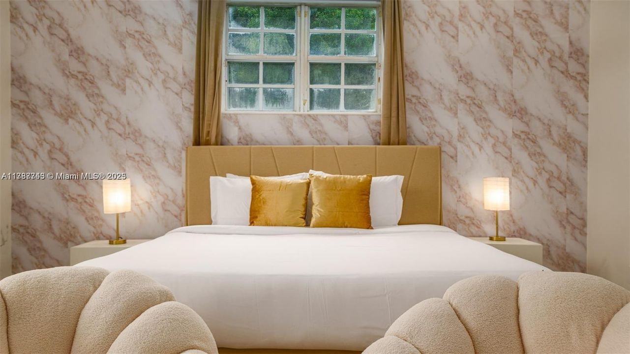 Recientemente alquilado: $9,995 (6 camas, 4 baños, 3259 Pies cuadrados)