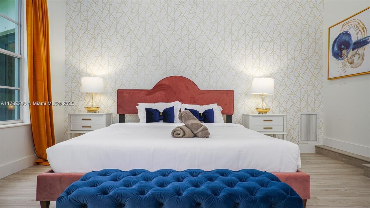 Recientemente alquilado: $9,995 (6 camas, 4 baños, 3259 Pies cuadrados)