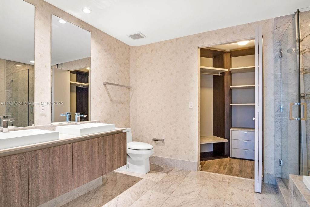 En Venta: $1,099,000 (2 camas, 2 baños, 1152 Pies cuadrados)