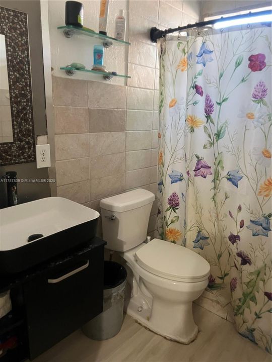 Recently Sold: $379,900 (3 beds, 2 baths, 1152 Square Feet)