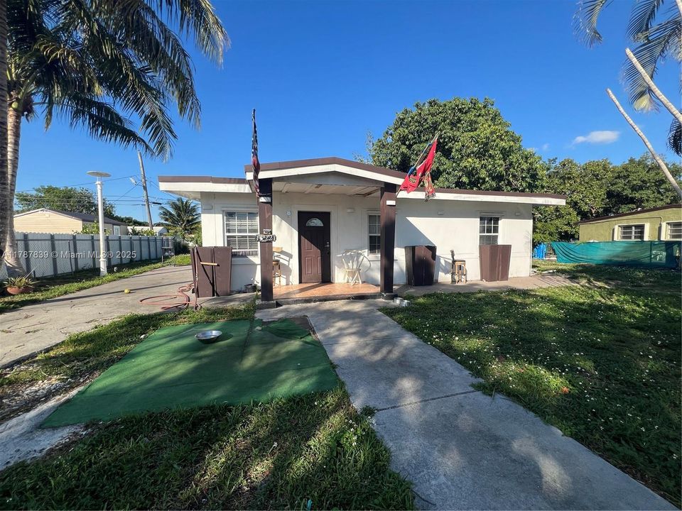 Recently Sold: $379,900 (3 beds, 2 baths, 1152 Square Feet)