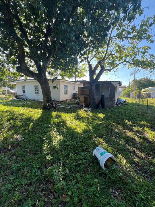 Recently Sold: $379,900 (3 beds, 2 baths, 1152 Square Feet)