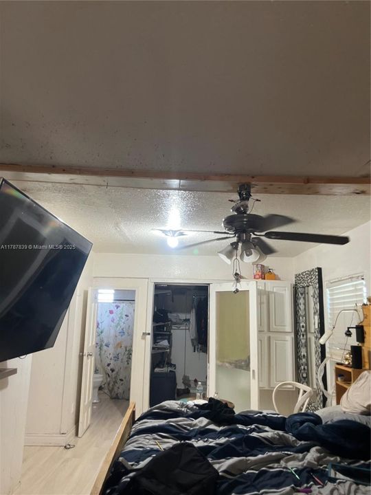 Recently Sold: $379,900 (3 beds, 2 baths, 1152 Square Feet)