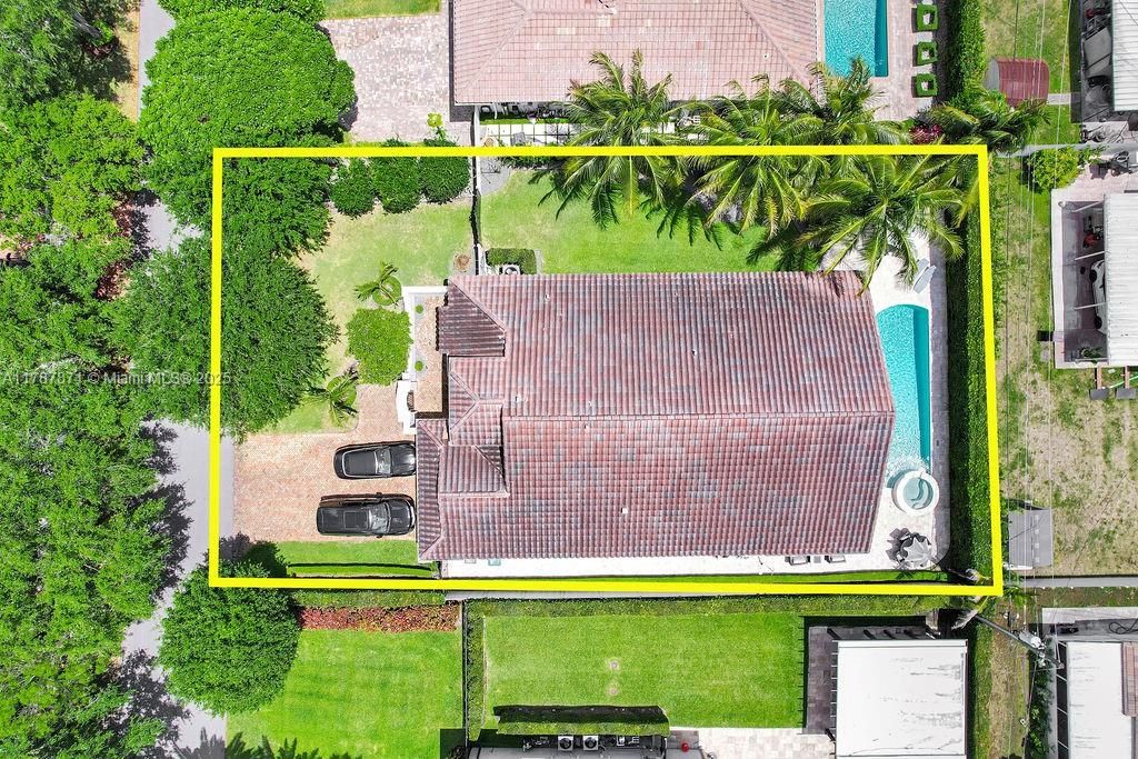 Recently Sold: $1,299,000 (4 beds, 3 baths, 2307 Square Feet)