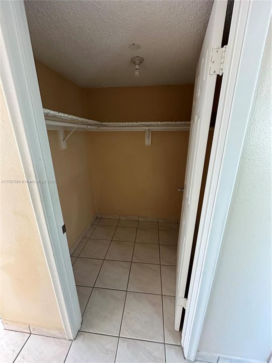 Vendido Recientemente: $224,000 (1 camas, 1 baños, 780 Pies cuadrados)