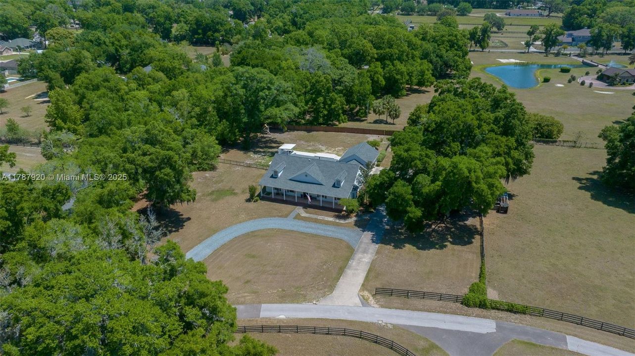 Recently Sold: $849,900 (5 beds, 3 baths, 2729 Square Feet)