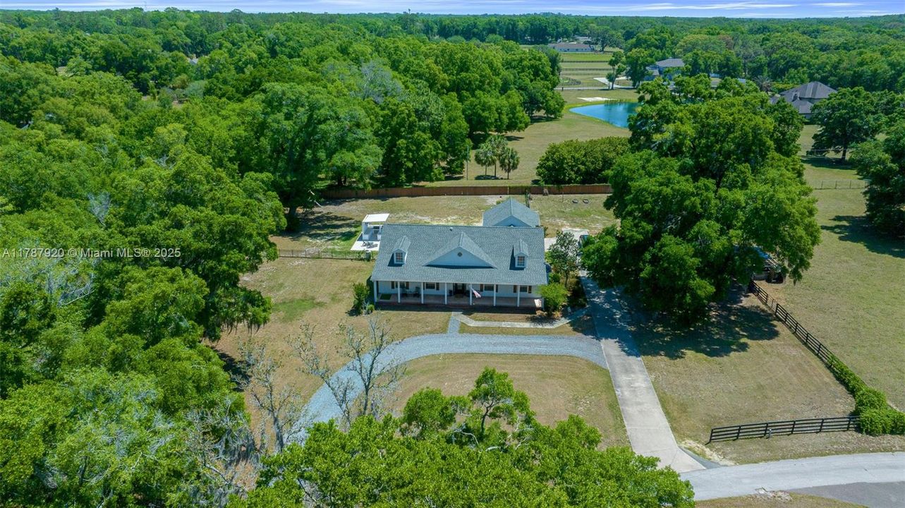 Recently Sold: $849,900 (5 beds, 3 baths, 2729 Square Feet)