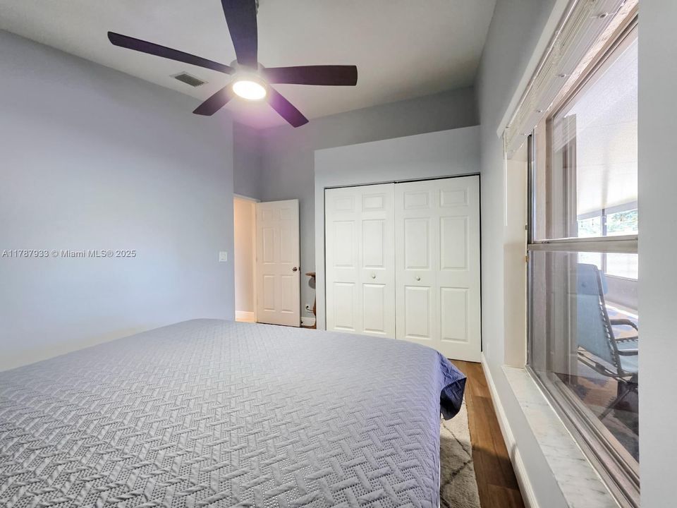 Recently Sold: $528,000 (3 beds, 2 baths, 1716 Square Feet)