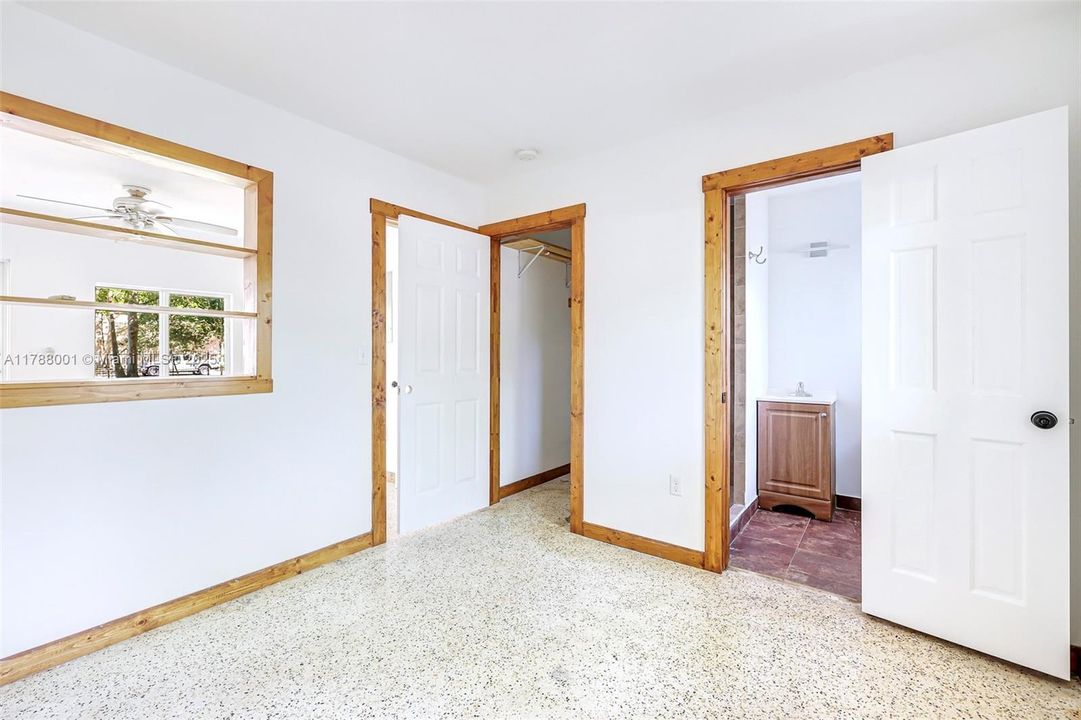 合同活跃: $1,875,000 (0 贝兹, 0 浴室, 2625 平方英尺)