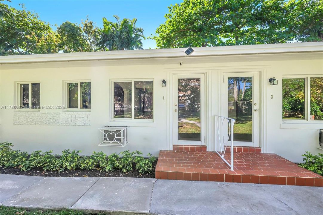 Active With Contract: $1,875,000 (0.47 acres)