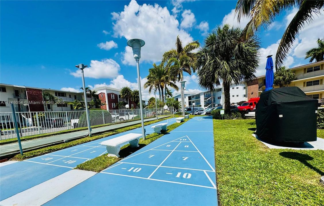 Vendido Recientemente: $185,000 (1 camas, 1 baños, 700 Pies cuadrados)