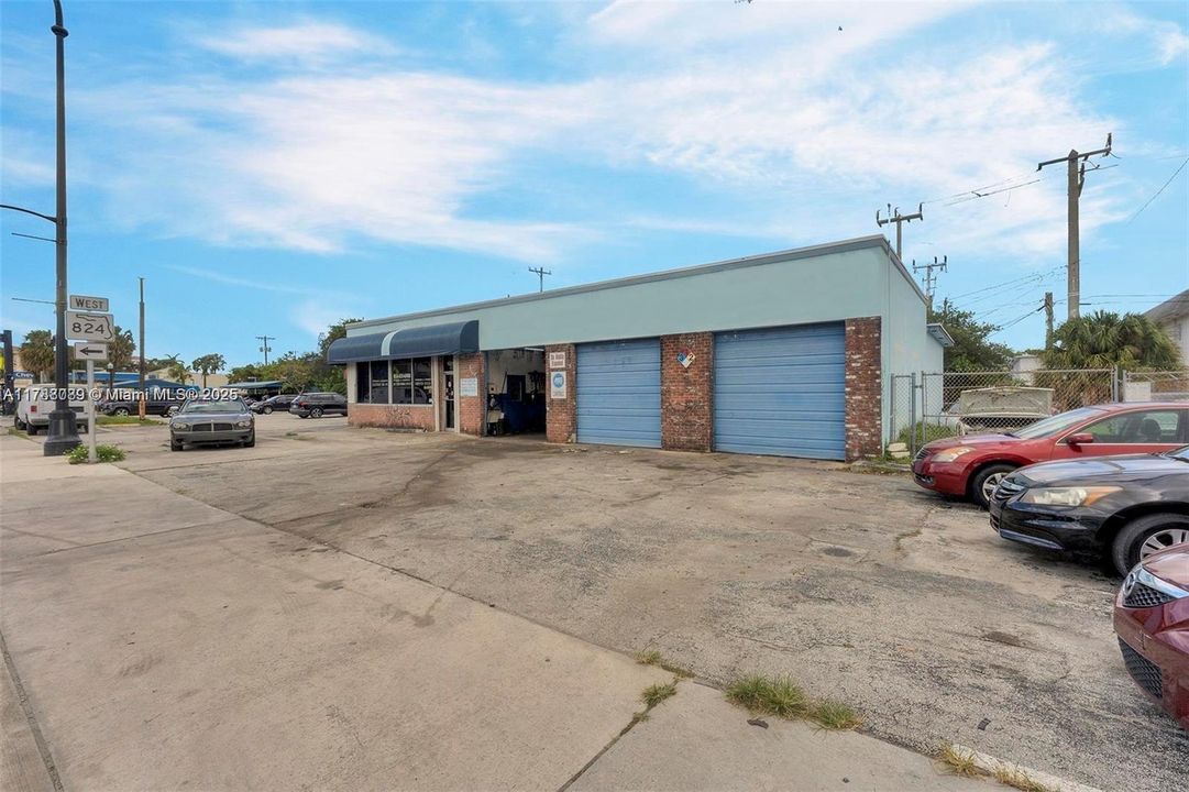 Recently Rented: $9,716 (0 beds, 0 baths, 0 Square Feet)