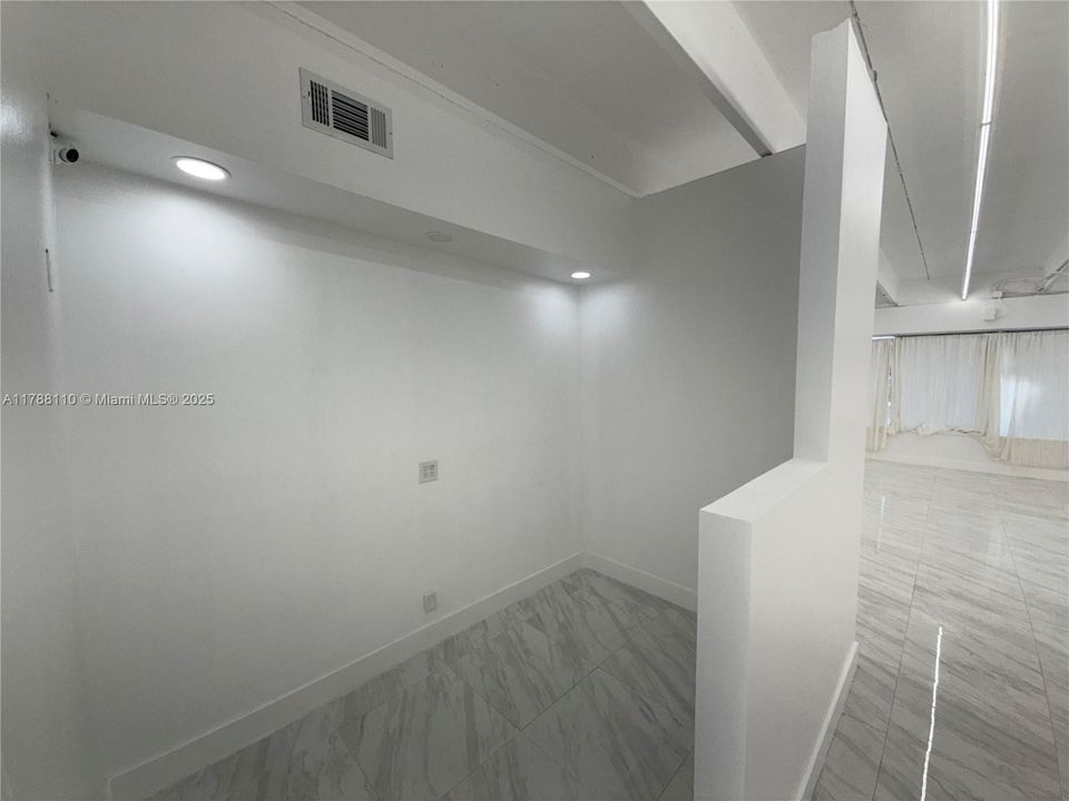 Недавно арендовано: $34 (0 спален, 0 ванн, 0 Квадратных фут)