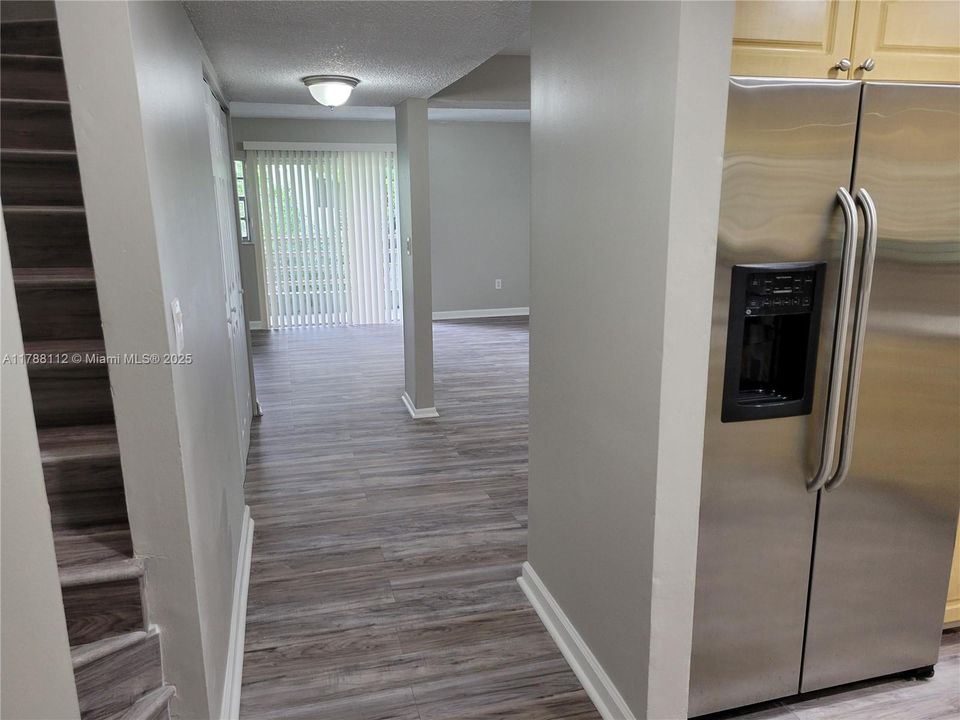 Recently Sold: $335,800 (2 beds, 2 baths, 1108 Square Feet)