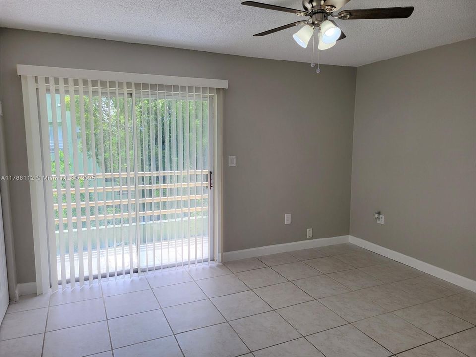 Recently Sold: $335,800 (2 beds, 2 baths, 1108 Square Feet)