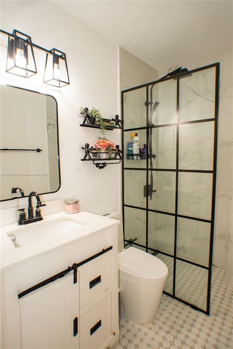 Недавно продано: $489,900 (3 спален, 2 ванн, 1190 Квадратных фут)