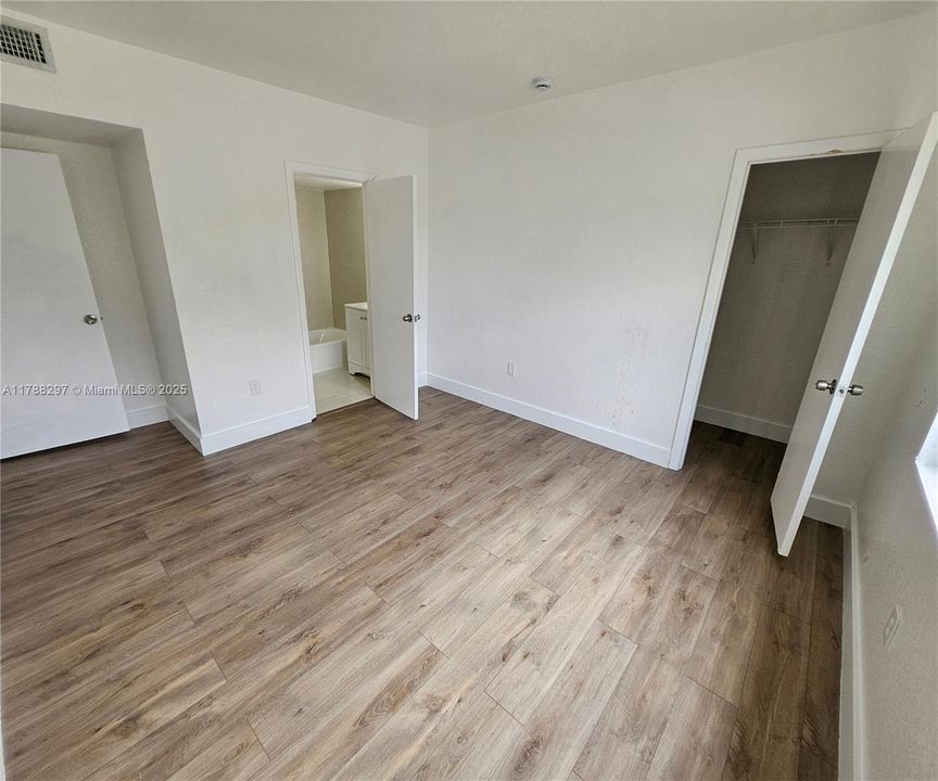 待售: $225,000 (3 贝兹, 2 浴室, 1150 平方英尺)