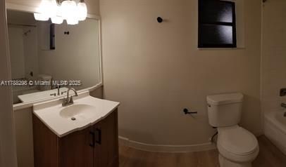 Recently Sold: $120,000 (1 beds, 1 baths, 775 Square Feet)